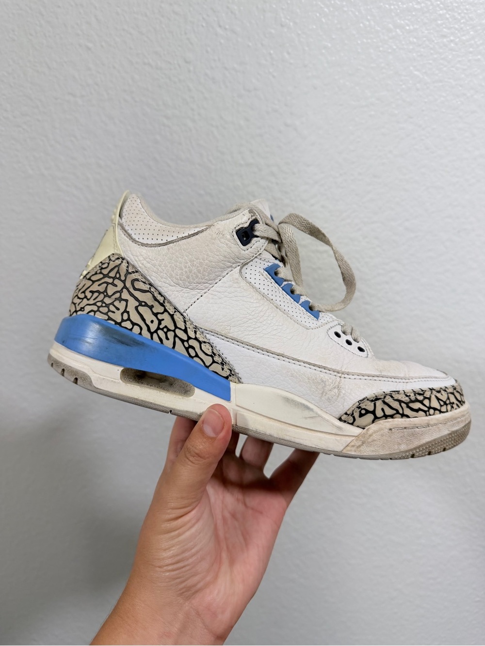 Jordan retro 3 unc